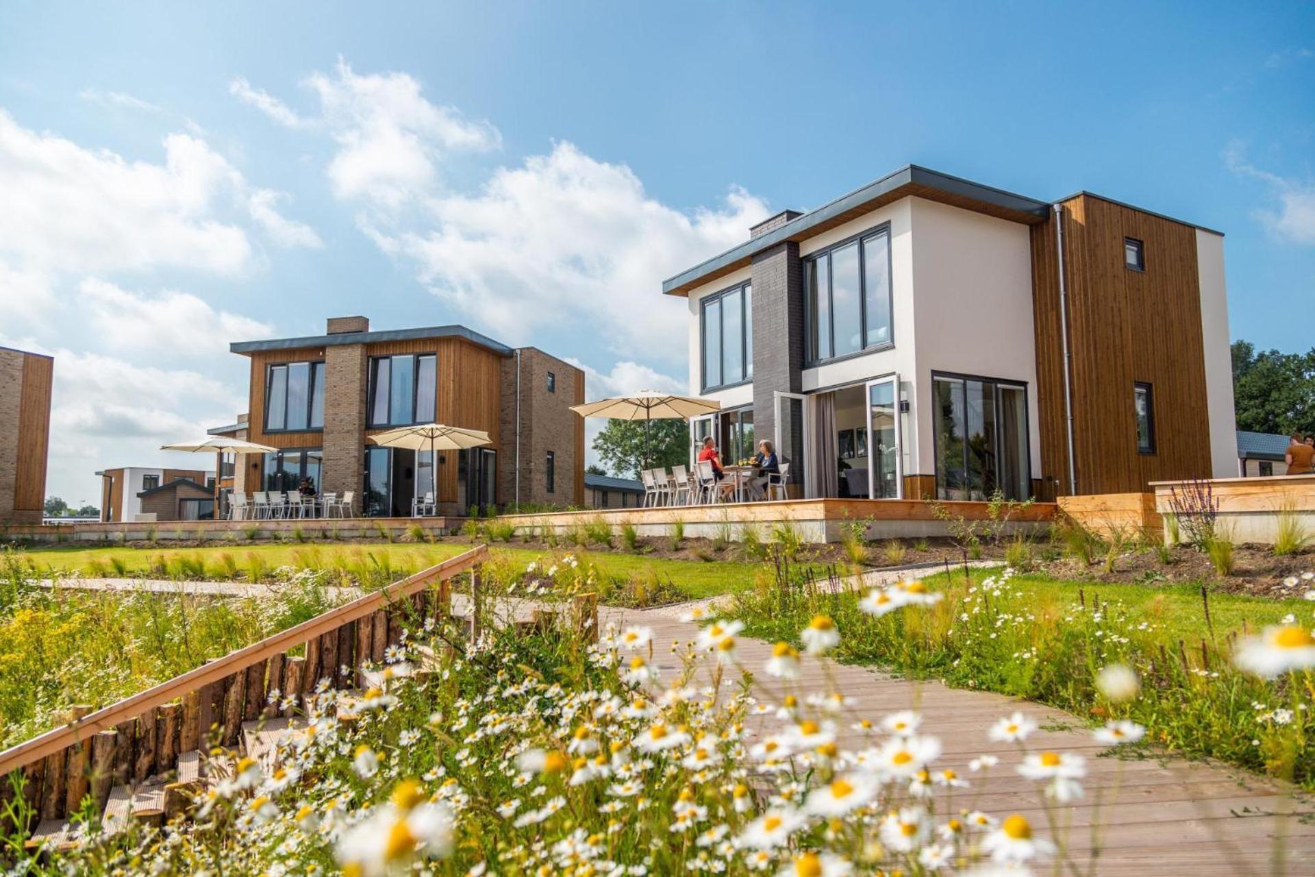 Vakantiepark Aan De Maas Kerkdriel Ngoại thất bức ảnh